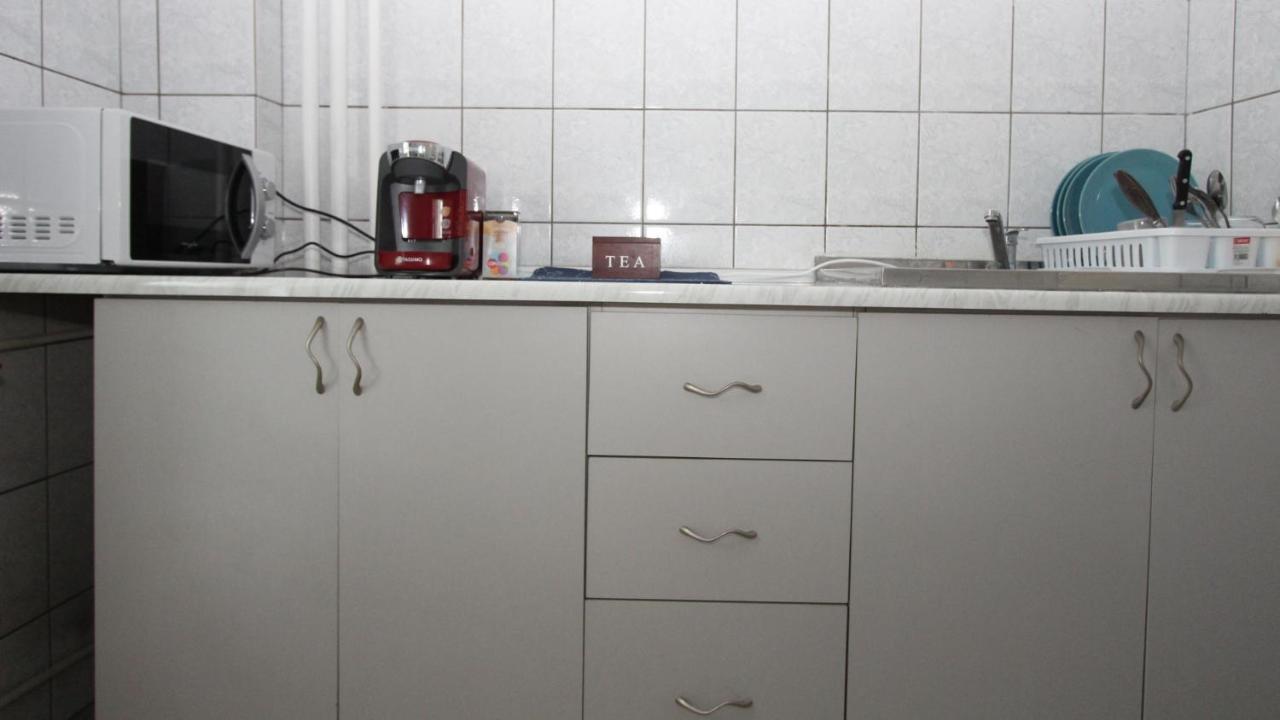 Holidays Host Splaiul Unirii 布加勒斯特 外观 照片